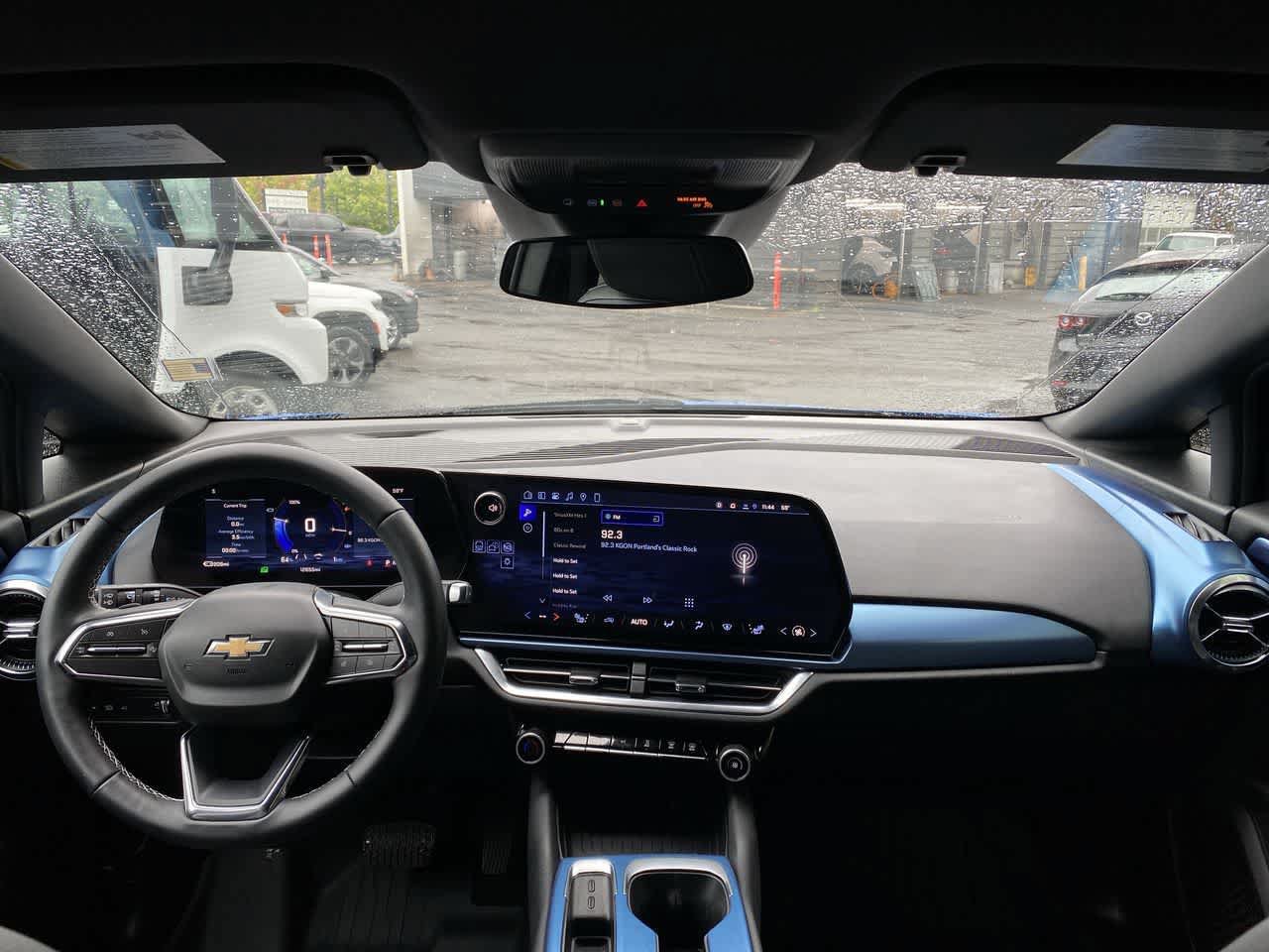 Used 2024 Chevrolet Equinox EV LT FWD image 12