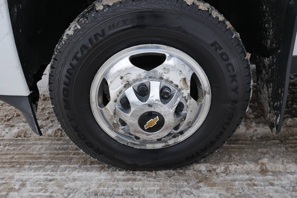 Used 2018 Chevrolet Silverado 3500 LTZ w/ Duramax Plus Package image 31