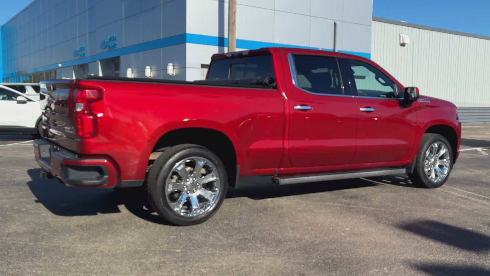 Used 2021 Chevrolet Silverado 1500 High Country image 2