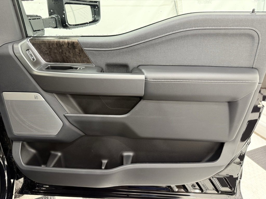 New 2026 Ford F350 4x4 Crew Cab Super Duty image 20