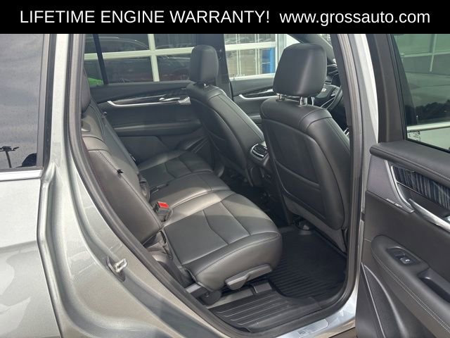 Used 2023 Cadillac XT6 Premium Luxury image 35
