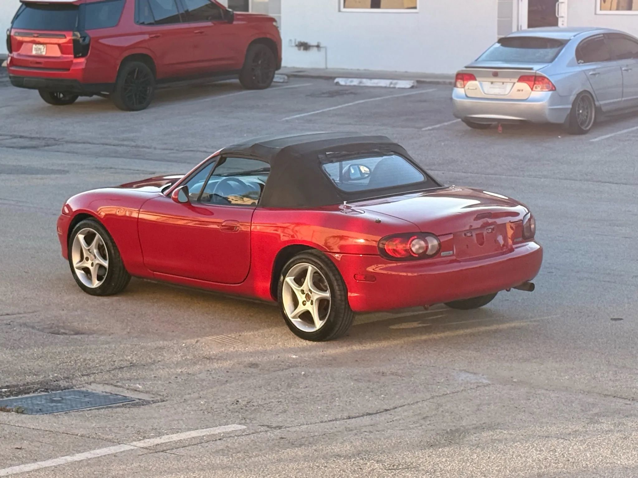 Used 2003 MAZDA MX-5 Miata image 14