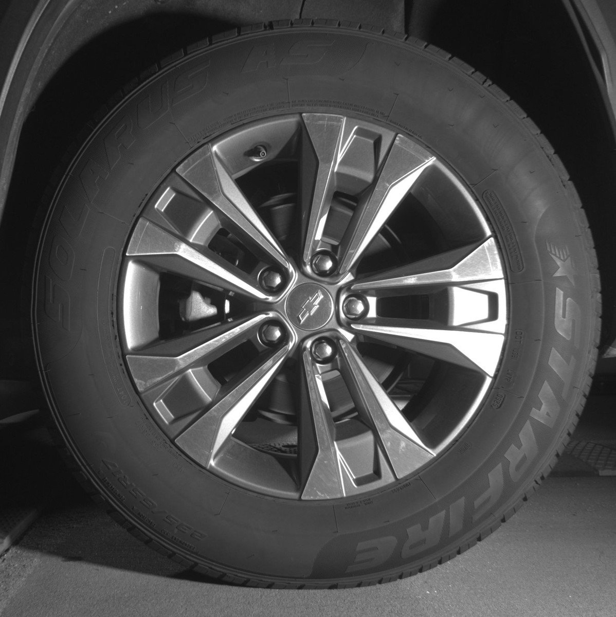 Used 2025 Chevrolet Equinox LT FWD image 14