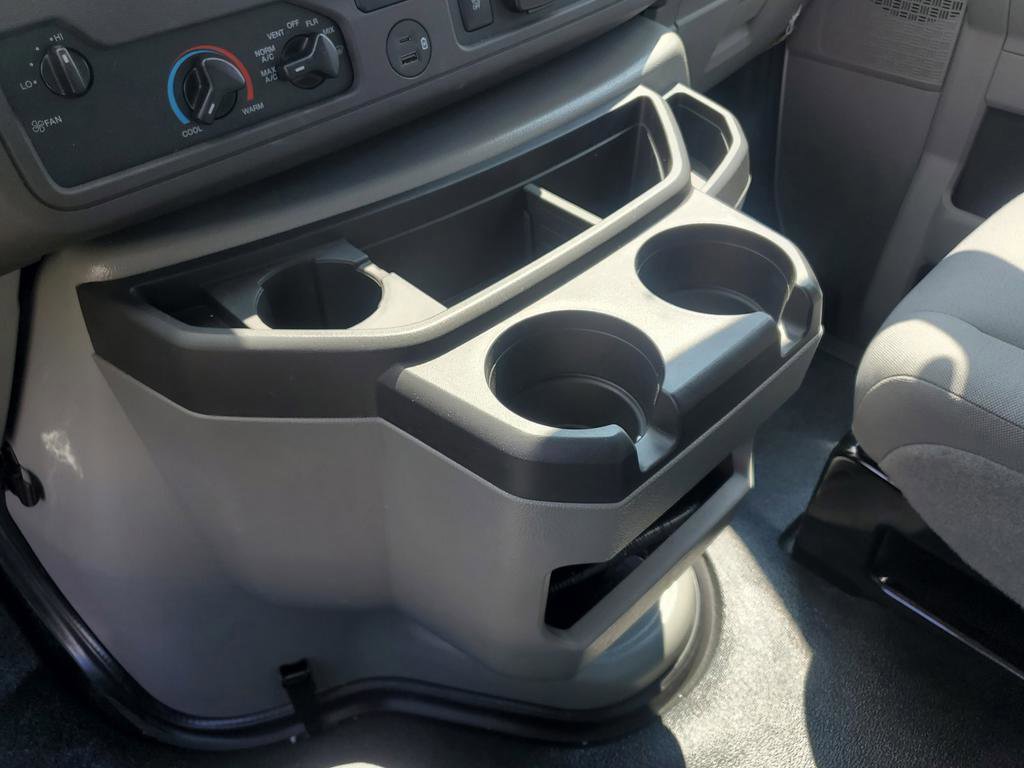 New 2026 Ford E-350 and Econoline 350 Super Duty w/ Power Equipment Group image 38