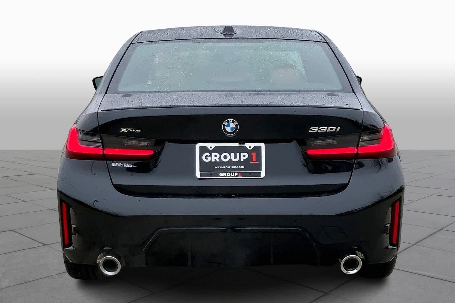 New 2026 BMW 330i xDrive Sedan w/ M Sport Package AWD/4WD image 4