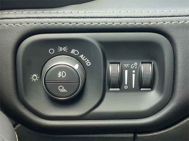 New 2026 RAM 2500 Limited image 30