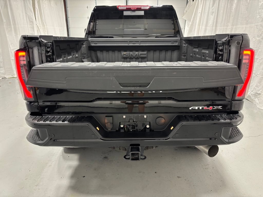 Used 2026 GMC Sierra 2500 AT4X AWD/4WD image 47
