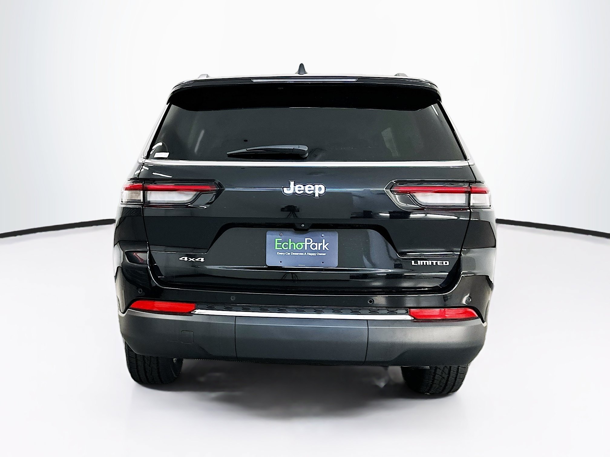 Used 2023 Jeep Grand Cherokee L Limited AWD/4WD image 7