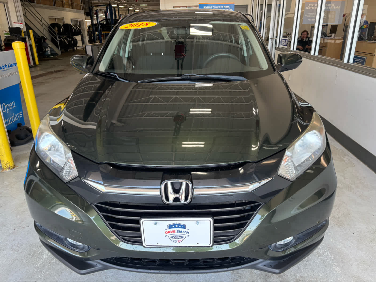 Used 2018 Honda HR-V EX image 2