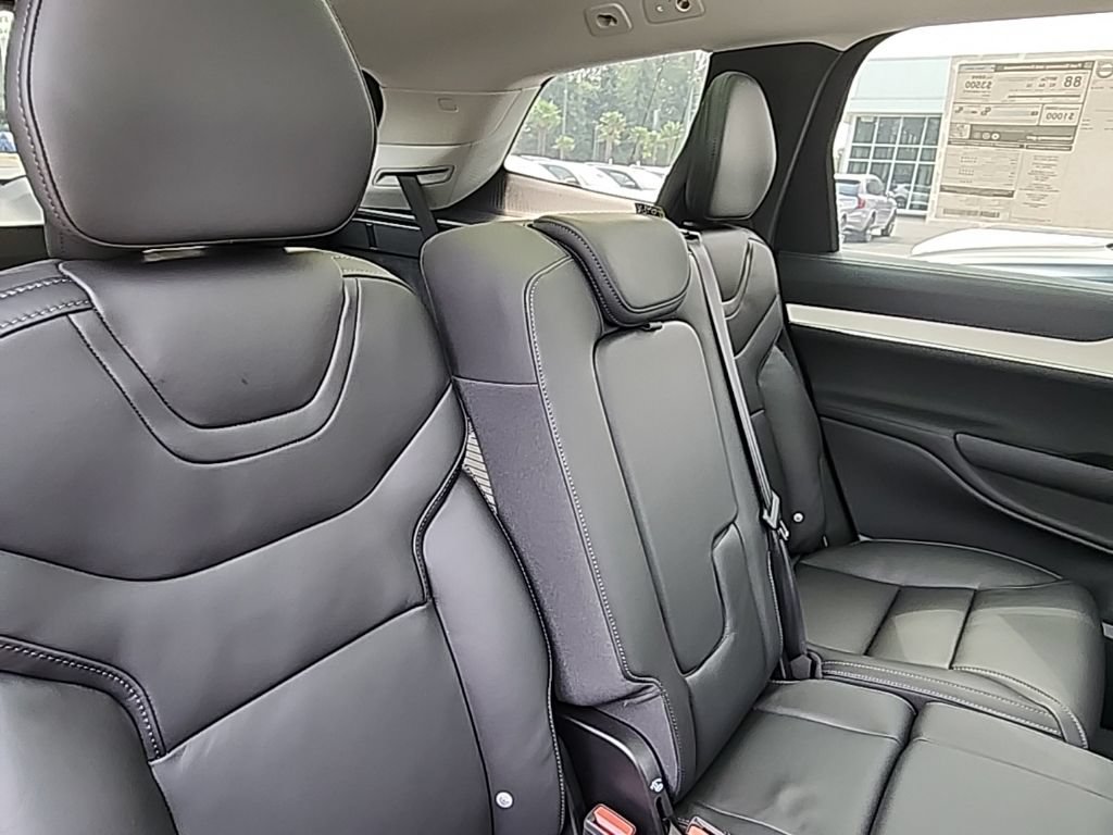 New 2026 Volvo EX90 Ultra AWD/4WD image 18