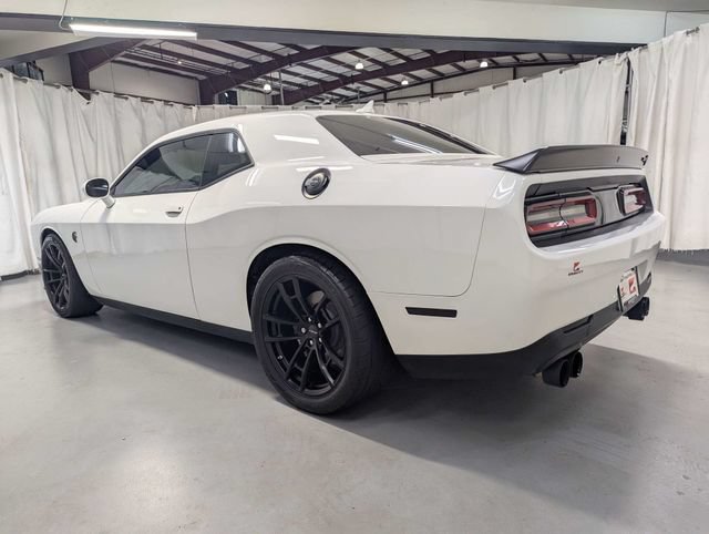 Used 2023 Dodge Challenger SRT Hellcat RWD image 4