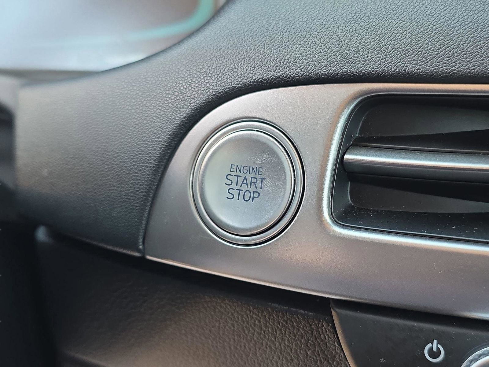 Used 2023 Hyundai Palisade SEL image 37