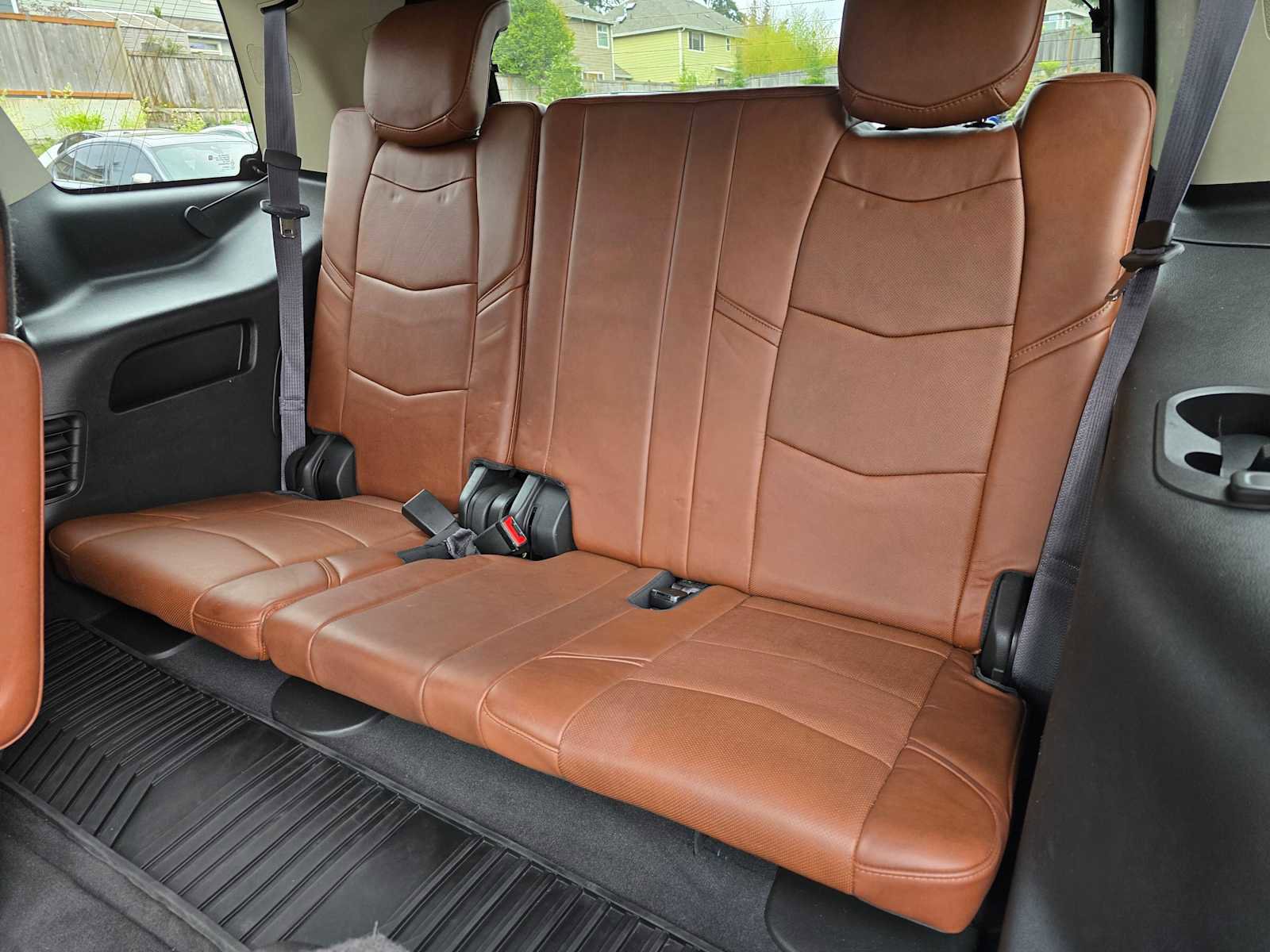 Used 2015 Cadillac Escalade Premium AWD/4WD image 18