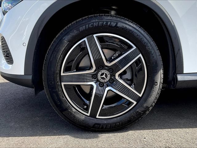 Used 2026 Mercedes-Benz GLC 300 4MATIC image 36