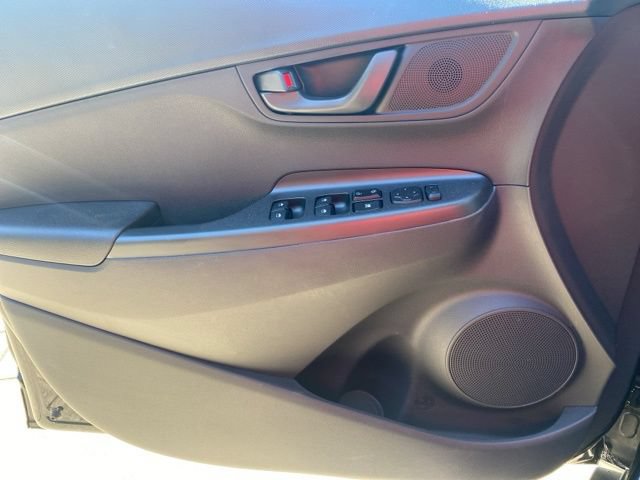 Used 2023 Hyundai Kona SEL AWD/4WD image 20
