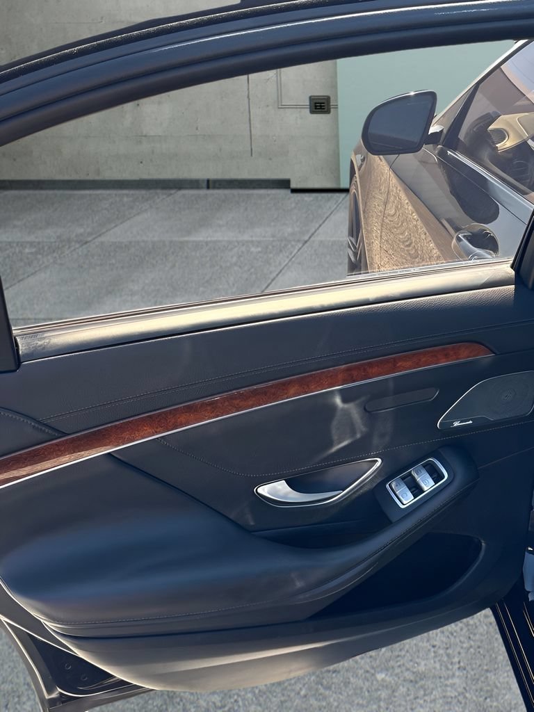 Used 2014 Mercedes-Benz S 550 Sedan w/ Premium 1 Package image 15