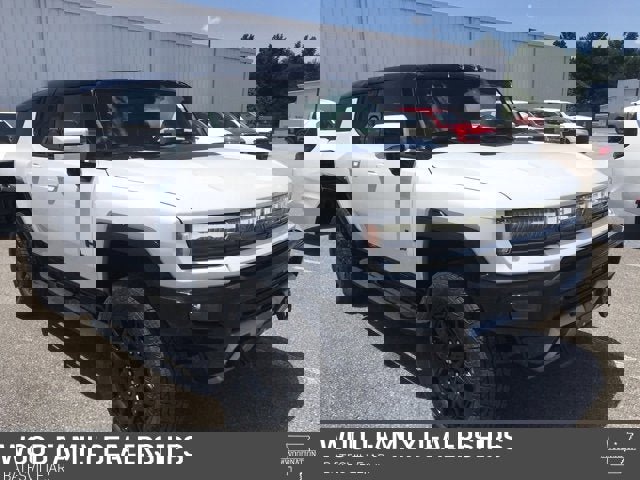 New 2025 GMC Hummer EV 3X w/ LPO, Dark Essentials Package image 3