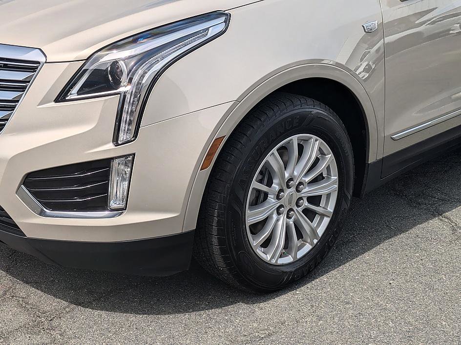 Used 2017 Cadillac XT5 FWD image 9
