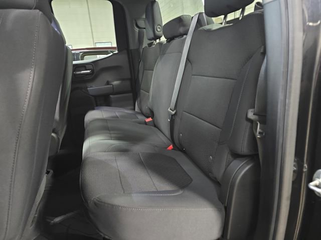 Used 2020 Chevrolet Silverado 1500 Custom w/ Custom Value Package image 17