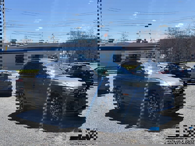 Used 2020 Audi SQ5 Prestige image 8