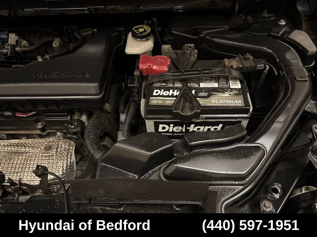 Used 2018 Nissan Rogue SV AWD/4WD image 25