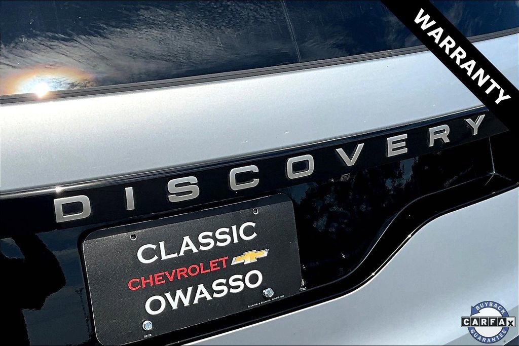 Used 2024 Land Rover Discovery S image 23