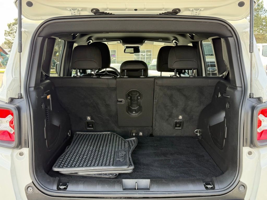 Used 2022 Jeep Renegade Altitude w/ Convenience Group image 7