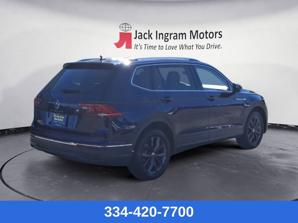 Certified 2022 Volkswagen Tiguan SE image 5