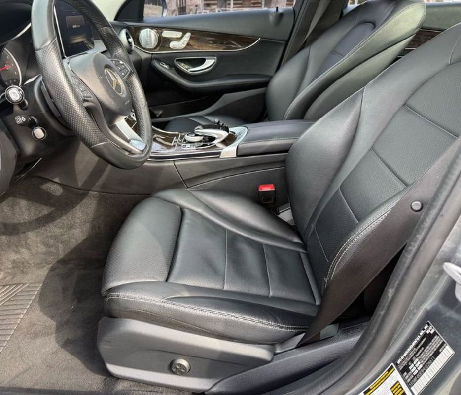 Used 2017 Mercedes-Benz C 300 4MATIC Sedan image 16