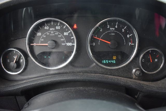 Used 2012 Jeep Wrangler Unlimited Sahara w/ Mopar Chrome Edition Group image 30