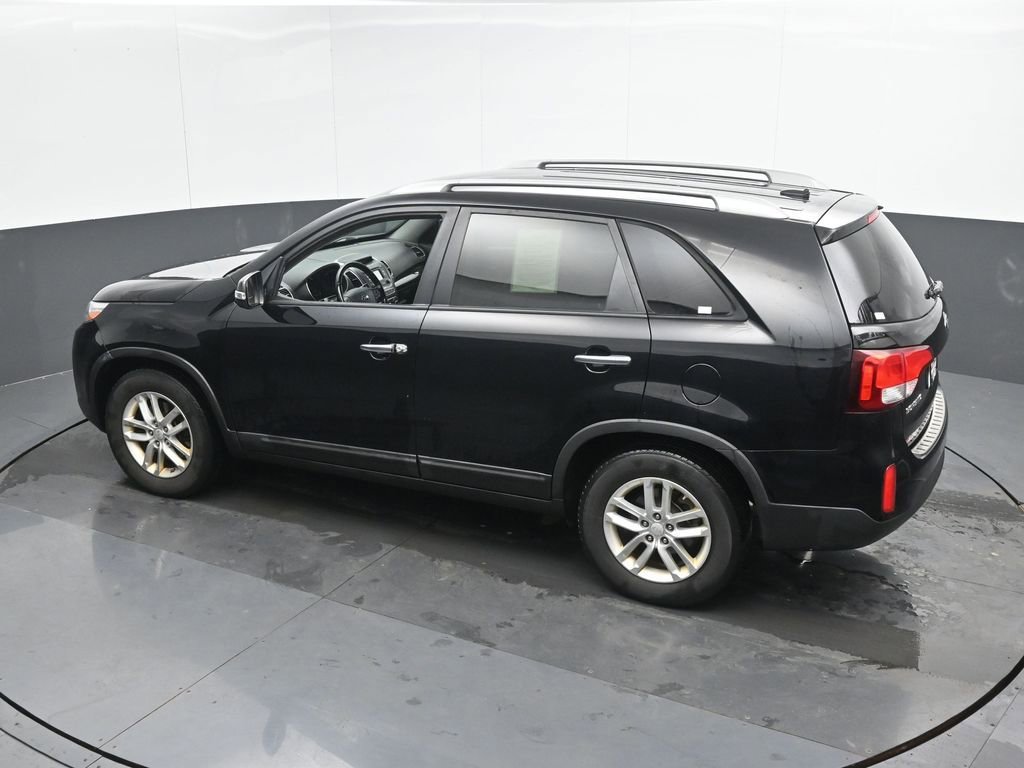 Used 2015 Kia Sorento LX image 41