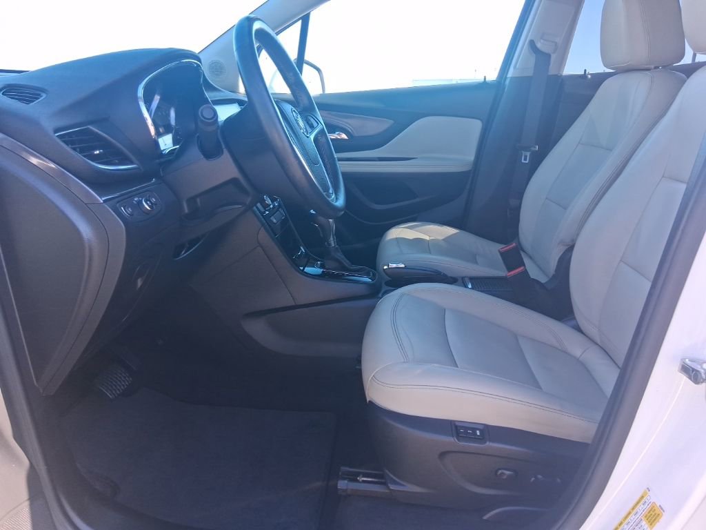 Used 2018 Buick Encore Essence image 14
