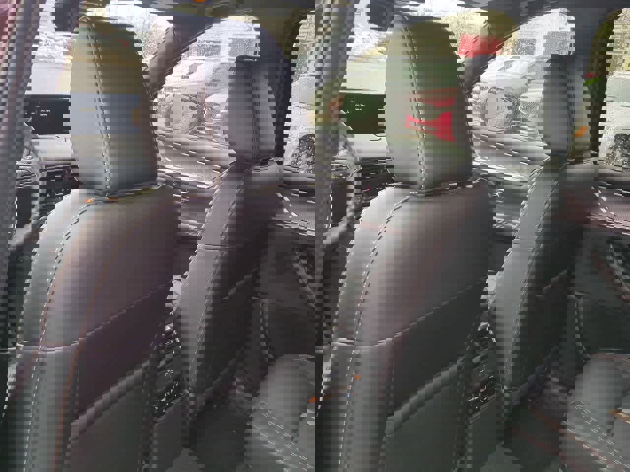 New 2026 MAZDA CX-90 3.3 Turbo w/ Premium Plus Pkg image 17