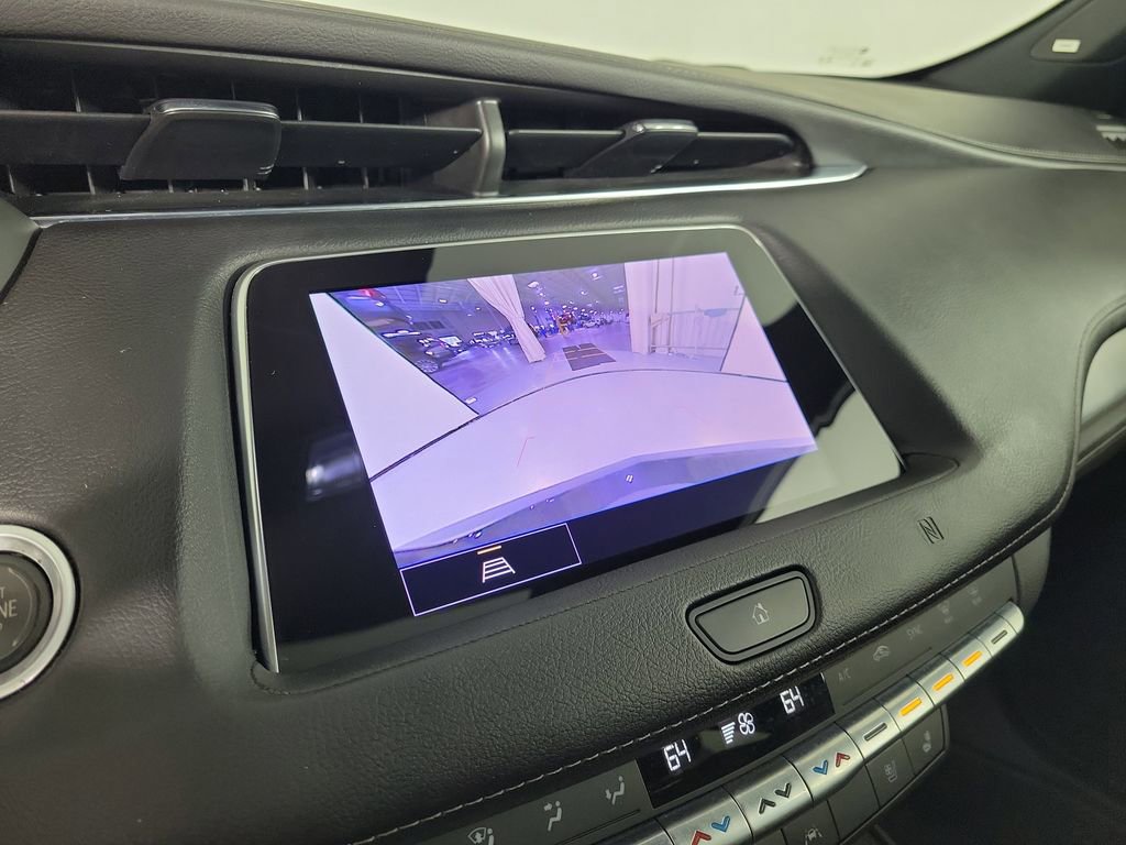 Used 2021 Cadillac XT4 Premium Luxury FWD image 26