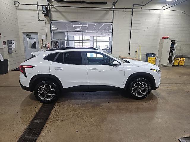 New 2026 Chevrolet Trax LT w/ Driver Confidence Package image 7