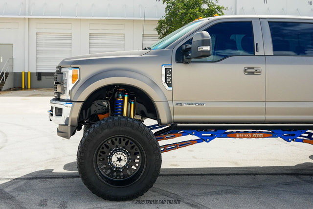 Used 2017 Ford F450 King Ranch w/ King Ranch Ultimate Package AWD/4WD image 4