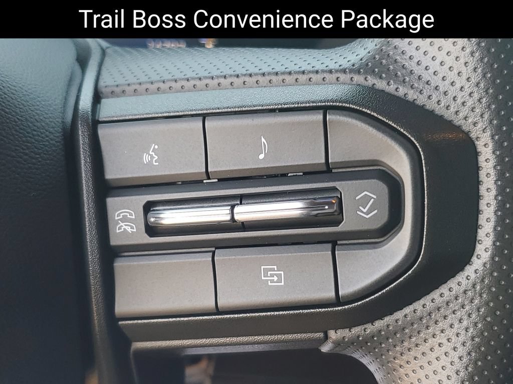 Used 2023 Chevrolet Colorado Trail Boss w/ Advanced Trailering Package AWD/4WD image 13