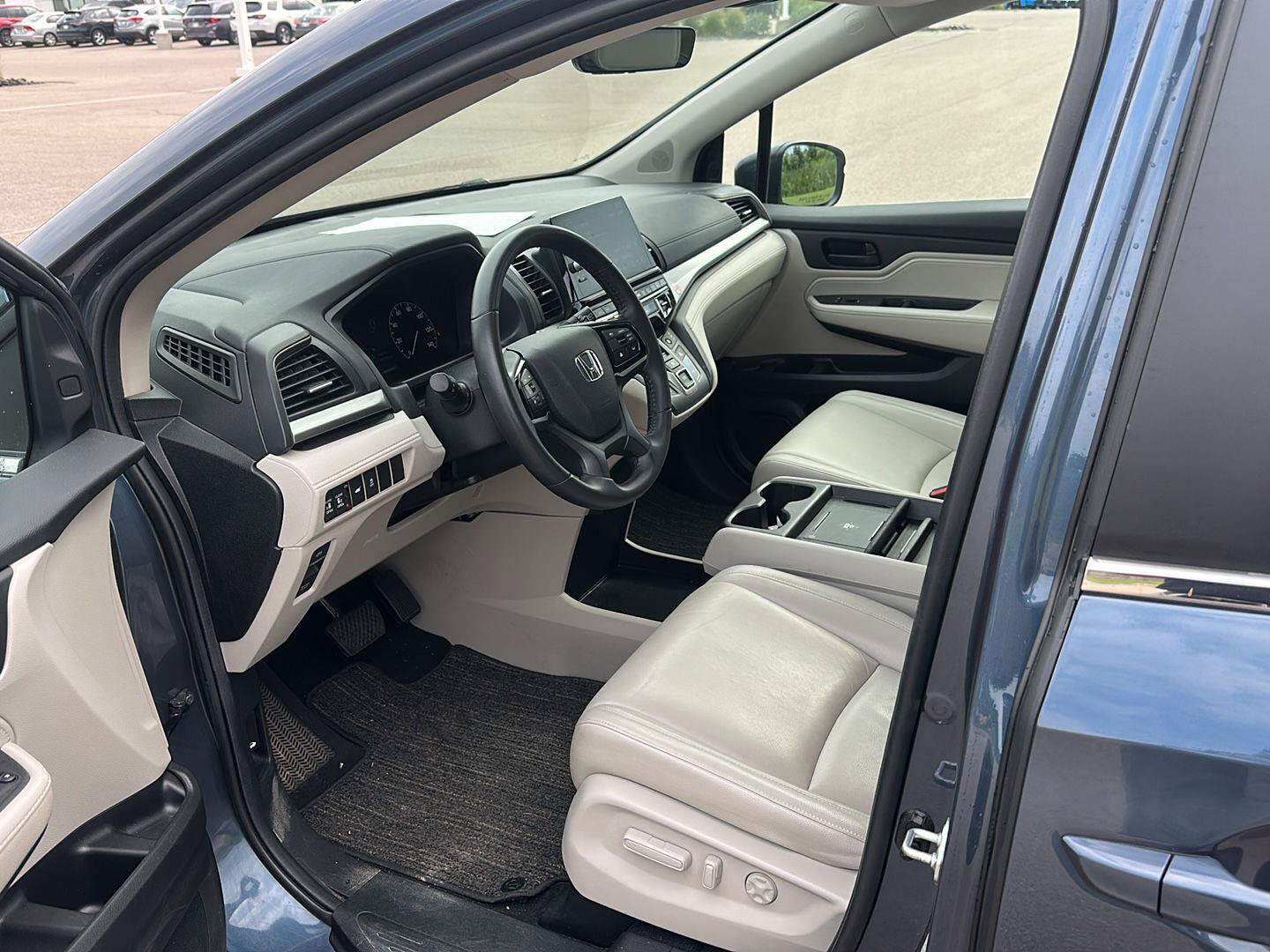 Used 2025 Honda Odyssey EX-L image 8