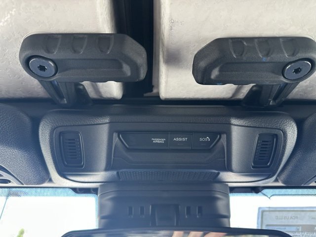 New 2025 Jeep Gladiator Sport image 37