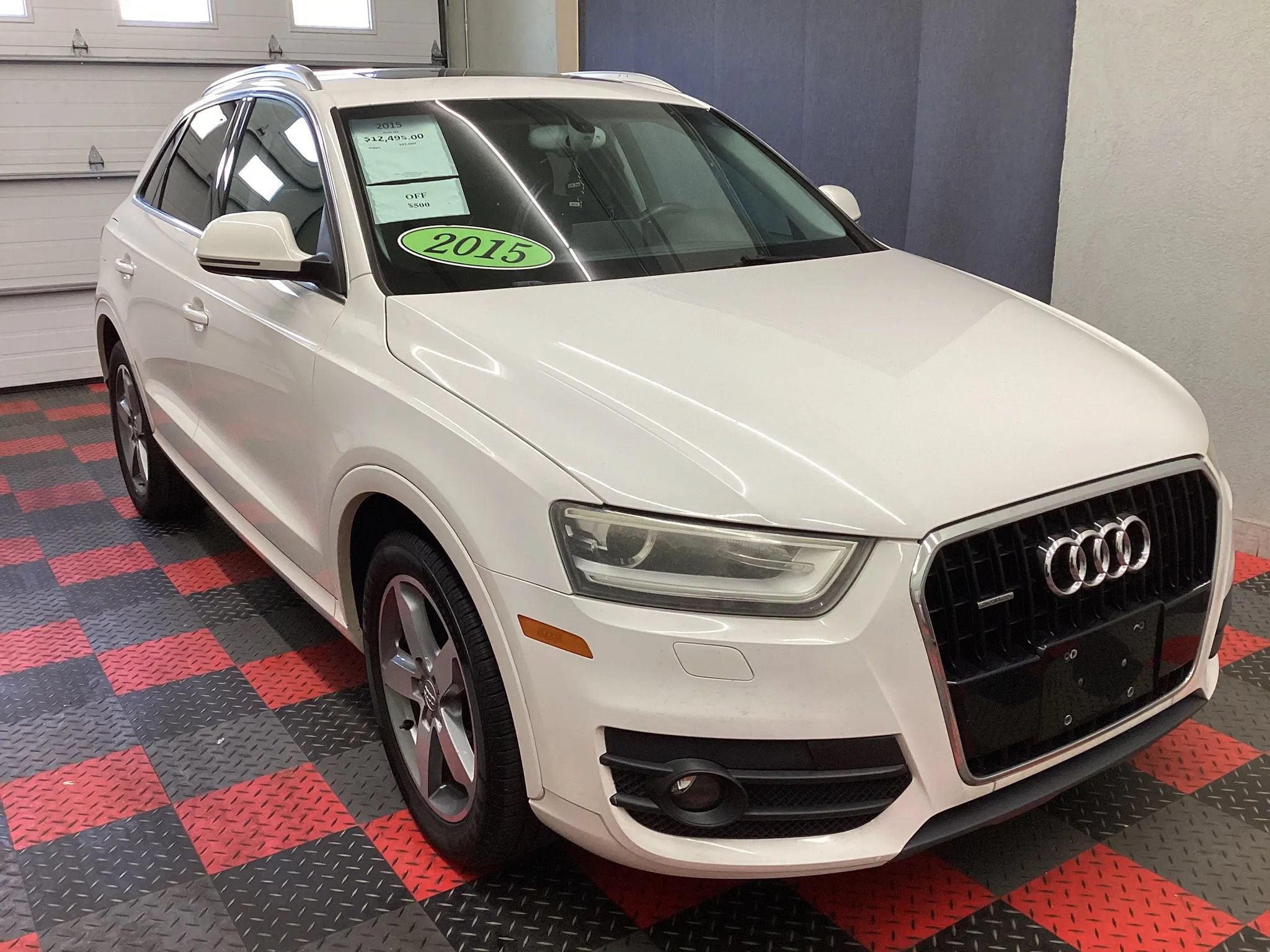 Used 2015 Audi Q3 2.0T Premium Plus AWD/4WD image 2
