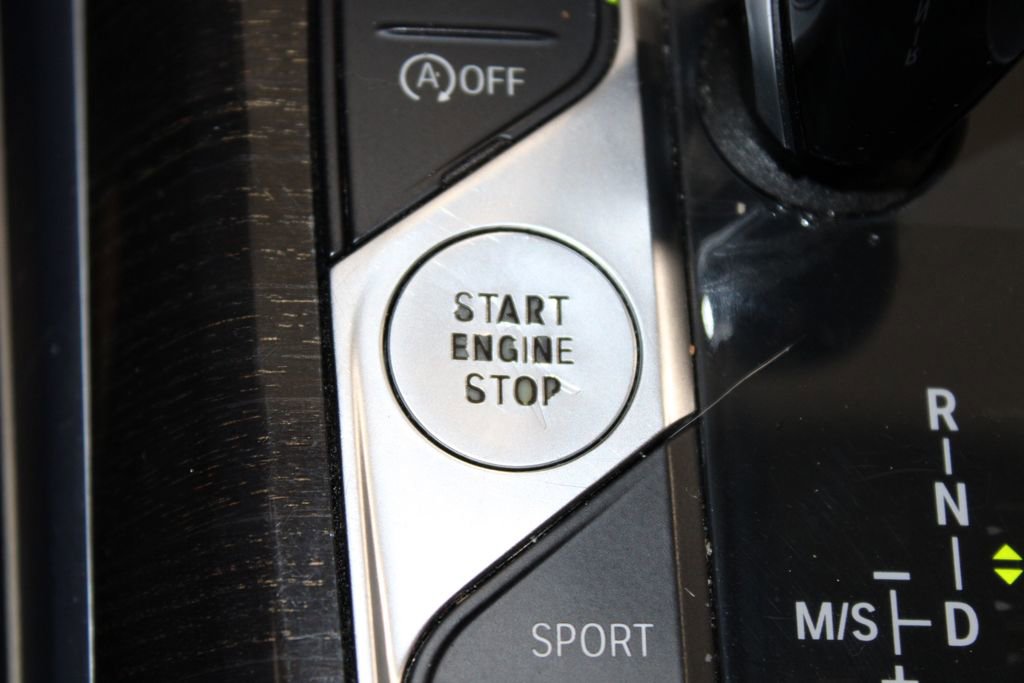 Used 2019 BMW 330i xDrive Sedan image 40