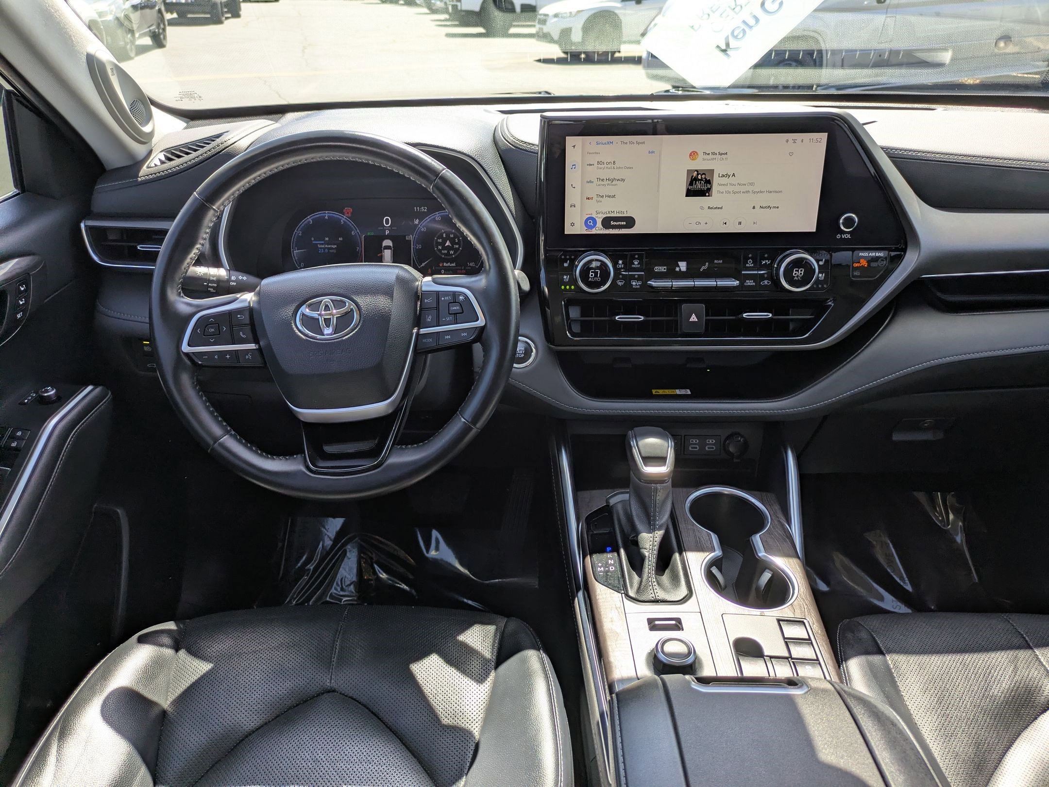 Used 2023 Toyota Highlander Limited AWD/4WD image 28