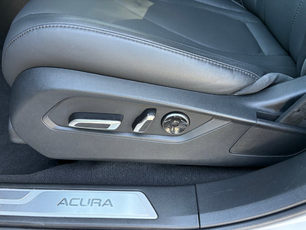 Used 2024 Acura RDX SH-AWD image 24