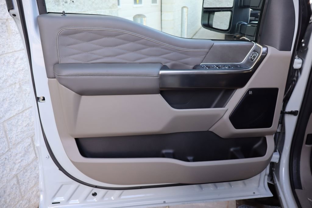New 2026 Ford F350 Platinum w/ Platinum Plus Package image 26