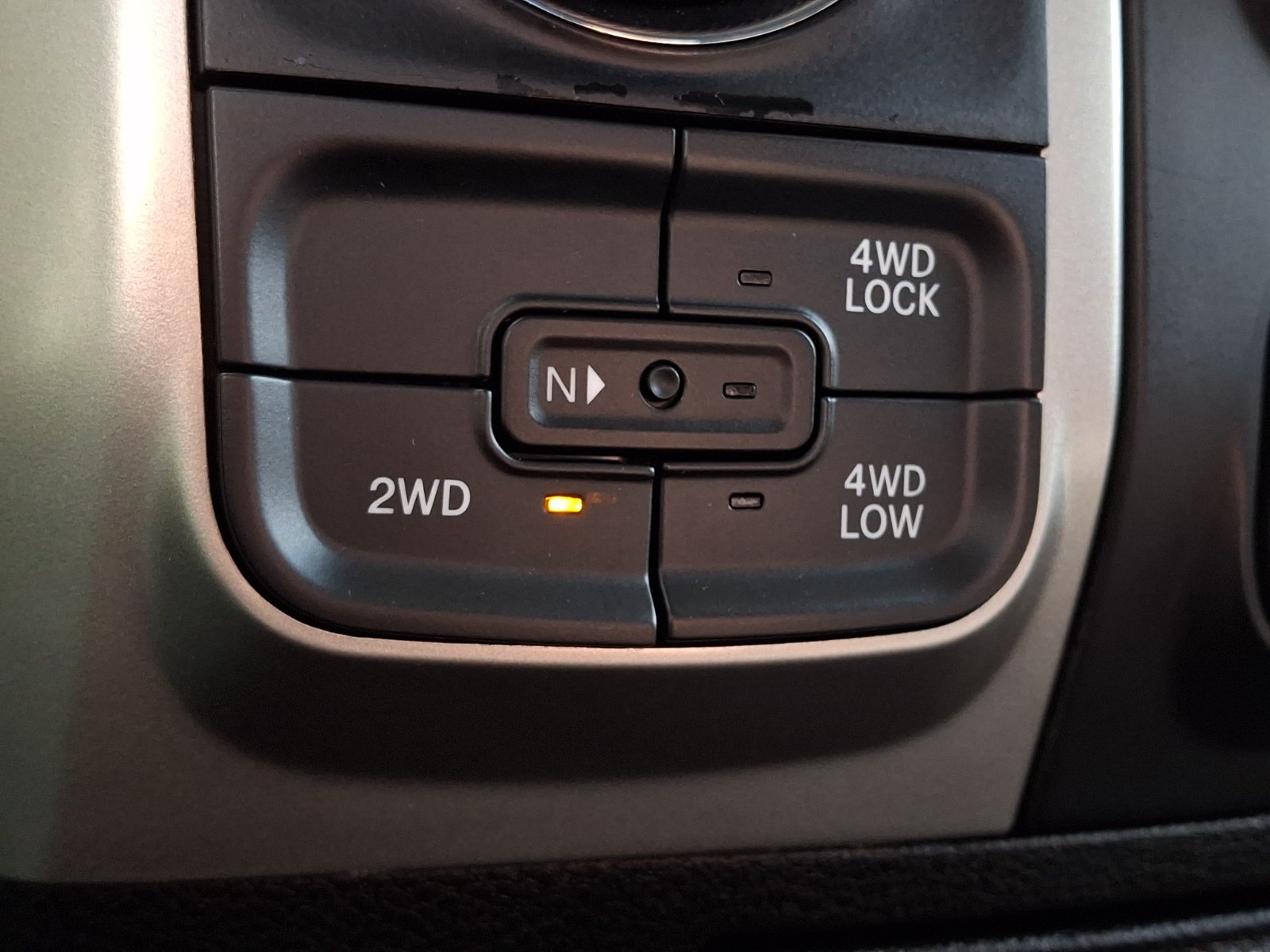 Used 2020 RAM 1500 Warlock AWD/4WD image 25