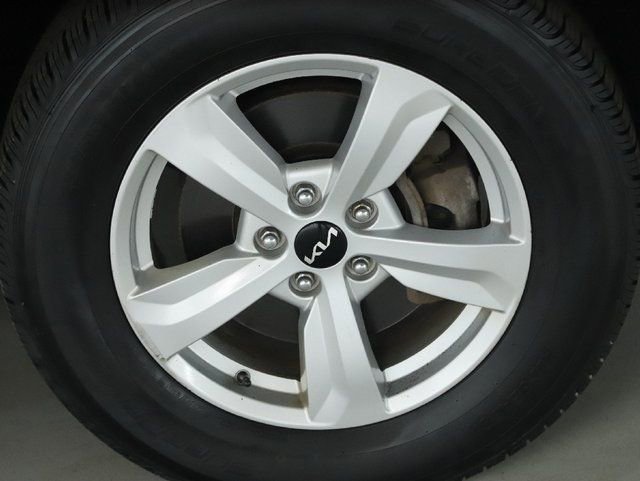 Used 2022 Kia Sorento LX AWD/4WD image 10