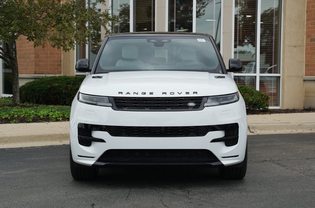 New 2026 Land Rover Range Rover Sport Dynamic SE AWD/4WD image 4