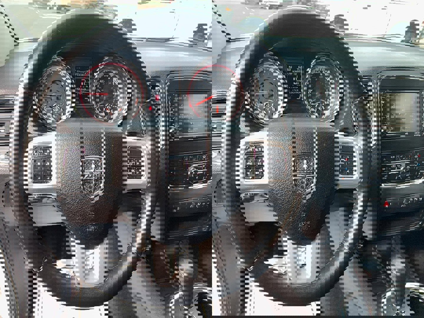 Used 2013 Dodge Durango Crew image 17