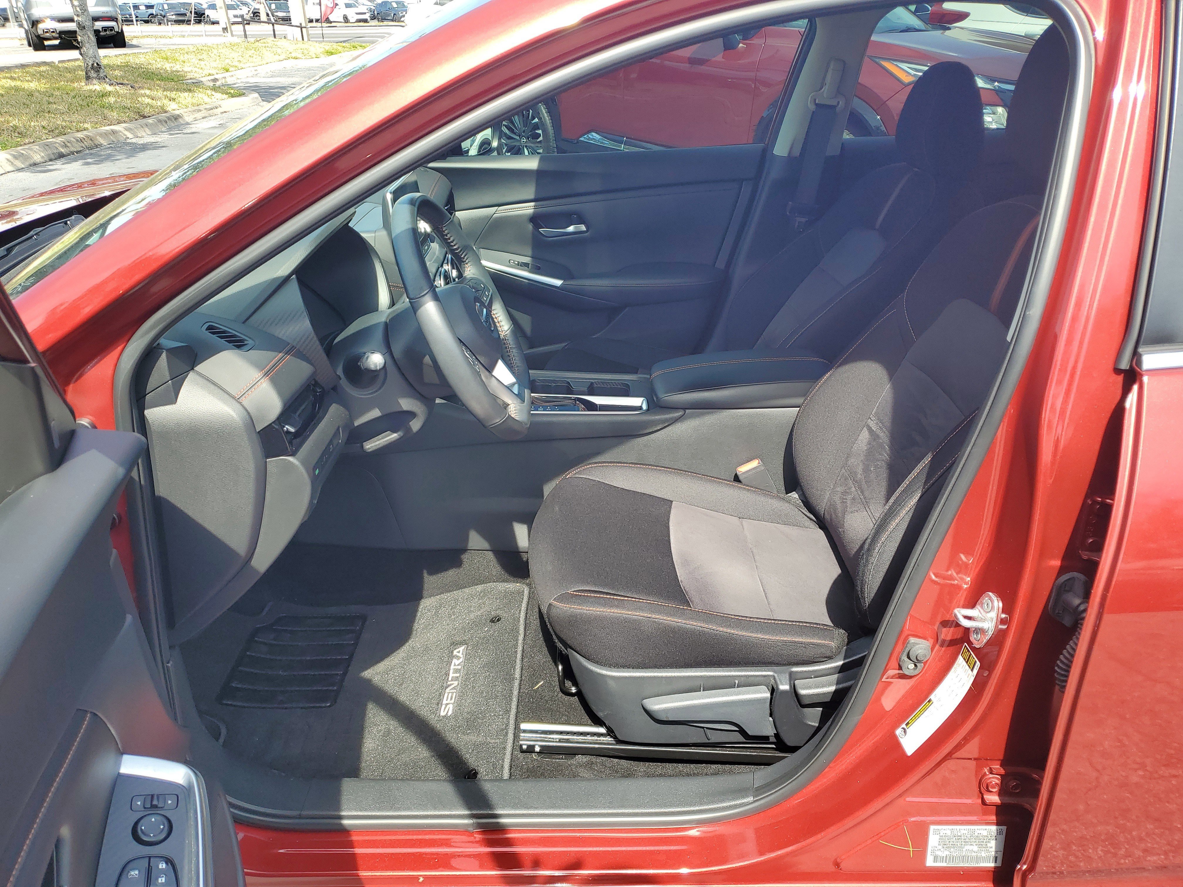 Certified 2023 Nissan Sentra SR image 12