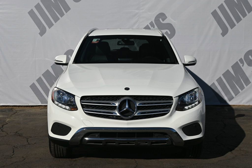 Used 2019 Mercedes-Benz GLC 300 4MATIC image 2